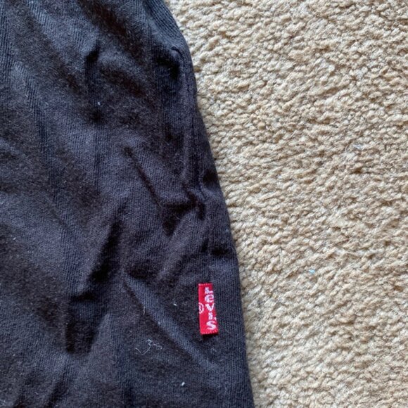 Levi’s T-shirt - Picture 3 of 4